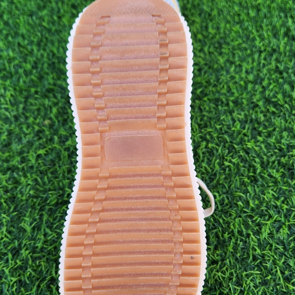 Colorful Platform Sneakers - Picture 5 of 5